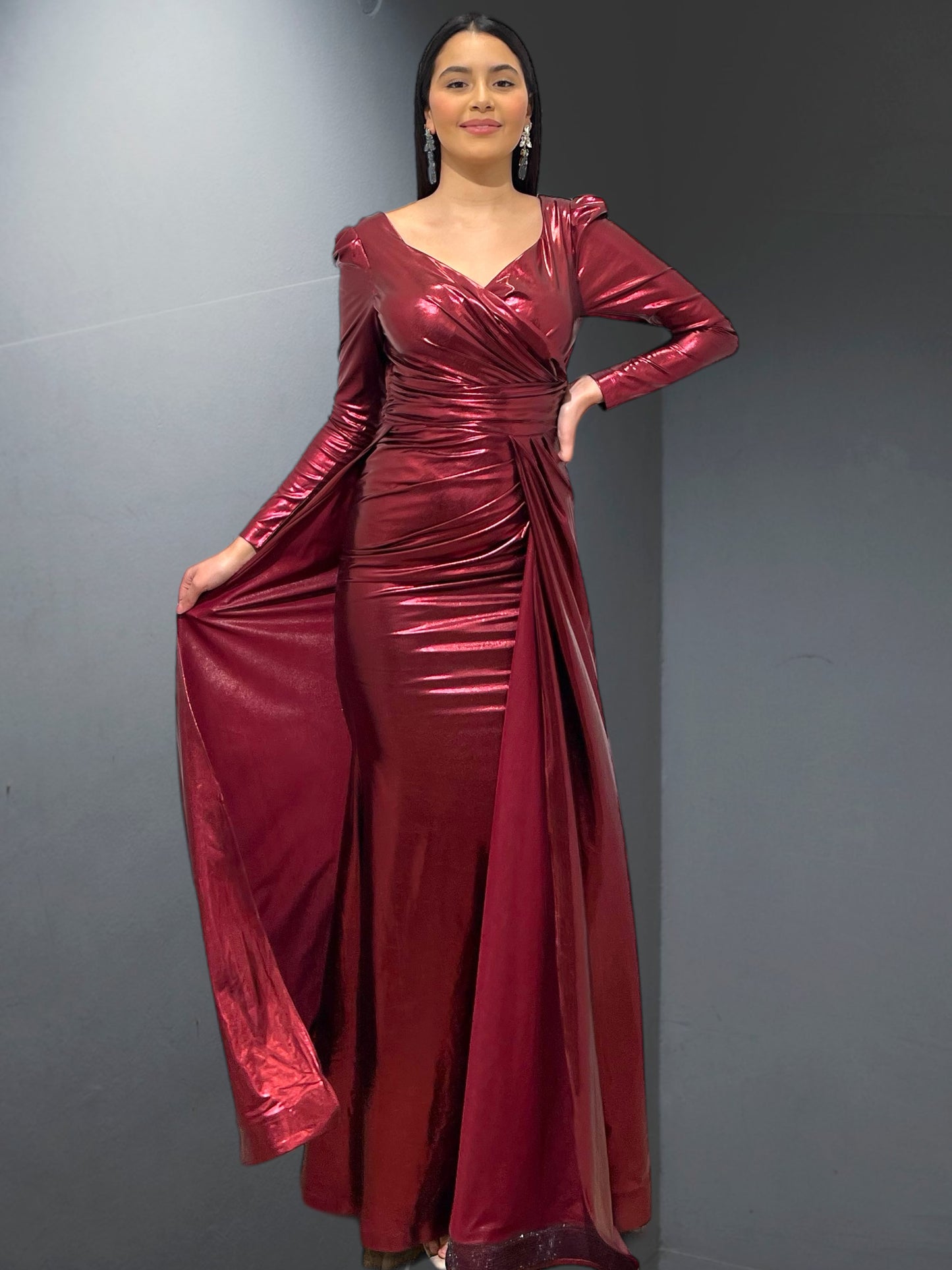 Robe de soirée "Brest" est une création exquise proposée par Amir Couture - AmirCouture 